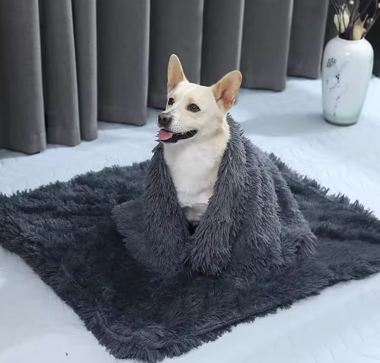 Wool Fleece Waterproof Pet Blanket